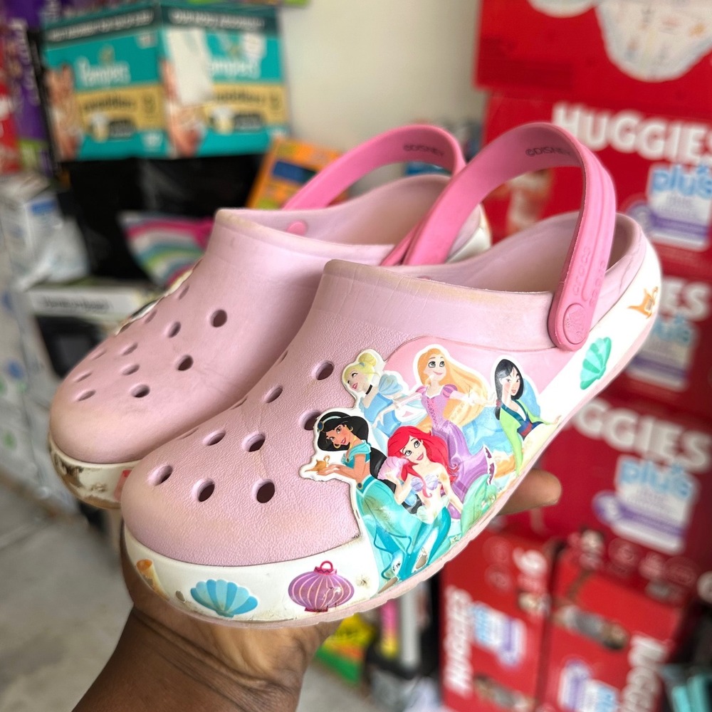 Crocs‎ Kids Little Girl Disney Princesses Classic Clogs Size 13 Sandals - Picture 12 of 12